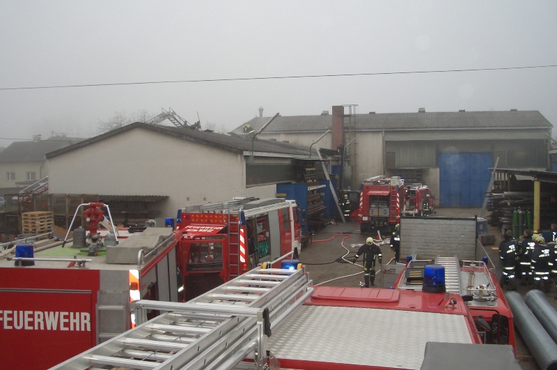 Brand Firma Holzinger in Eferding 12.jpg Brand Firma Holzinger in Eferding 12.jpg